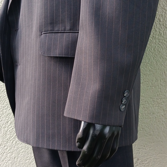 JOHN L. BLAIR (USA) MEN'S VINTAGE "PERSONAL CHOICE" PIN-STRIPED LUXURY BLAZER - Picture 9 of 17